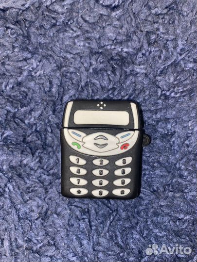 Чехол на airpods