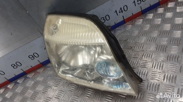 Фара Nissan X-Trail T30 (2001-2006)
