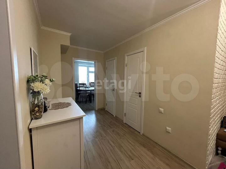 2-к. квартира, 78,1 м², 9/10 эт.