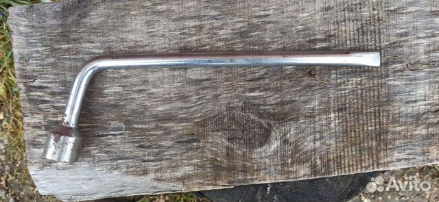 Балонный ключ 21 toyota