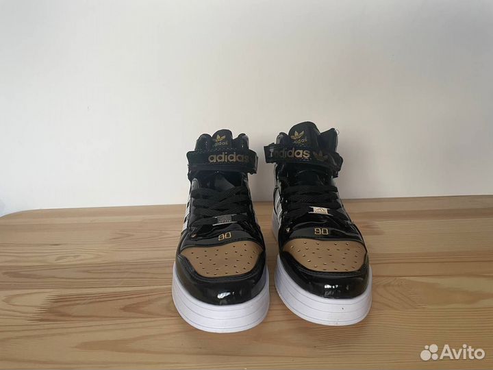 Высокие кроссовки adidas