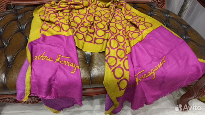 Палантин теплый 180x70 италия salvatore ferragamo