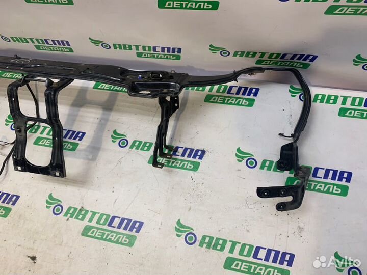 Планка радиаторов Mercedes Benz C-Class W203