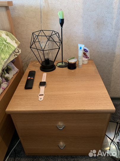 Тумба прикроватная