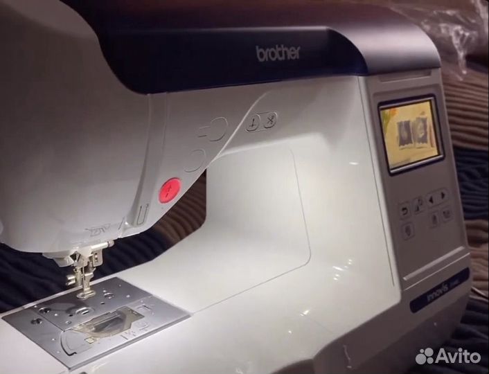 Вышивальная машина Brother innov-IS F440E