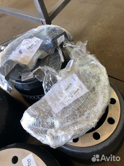 Комплект щитков пылезащитных на ось кв. балка 120