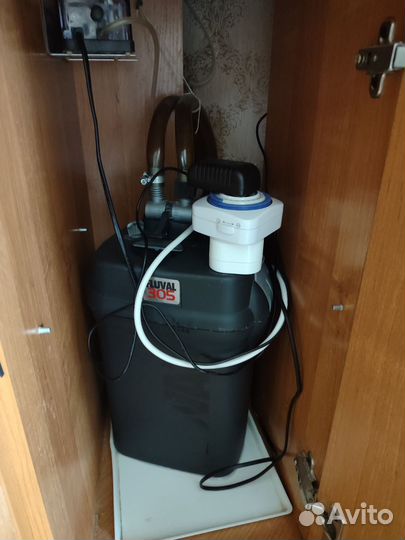 Аквариум с тумбой