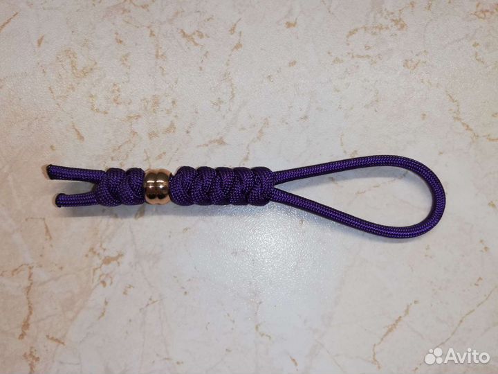 Темляк (брелок) из паракорда для ножей и ключей