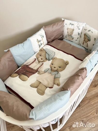 Бортики в кроватку новые