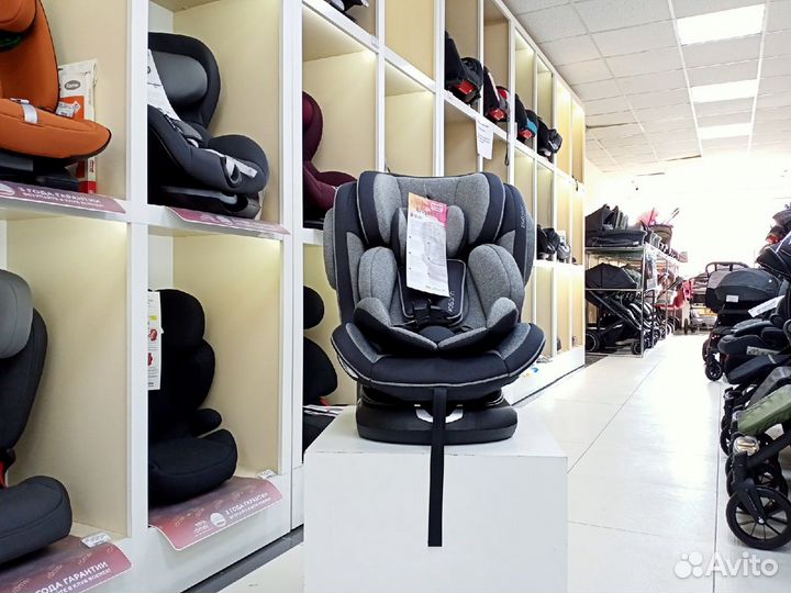 Автокресло 0-36кг поворотное Osann ENO 360 Univers