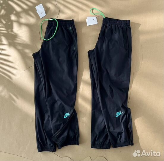 Спортивные штаны Nike нейлон