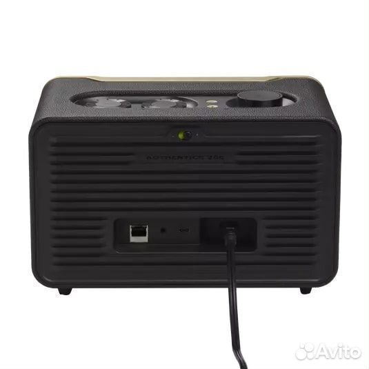 Акустика портативная JBL Authentics 200