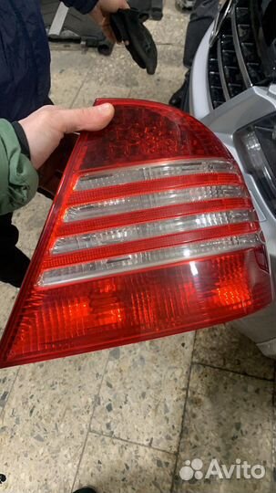 Задние фонари Мерседес W220