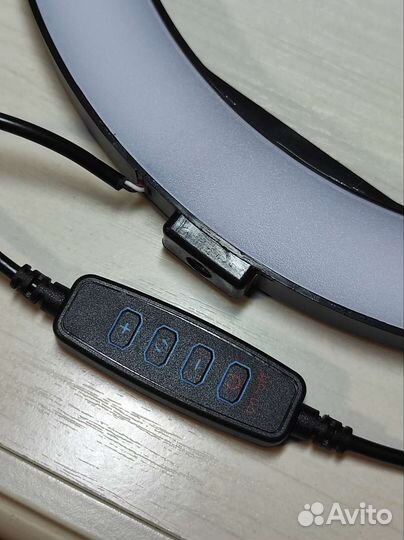 Лампа кольцевая 26 см