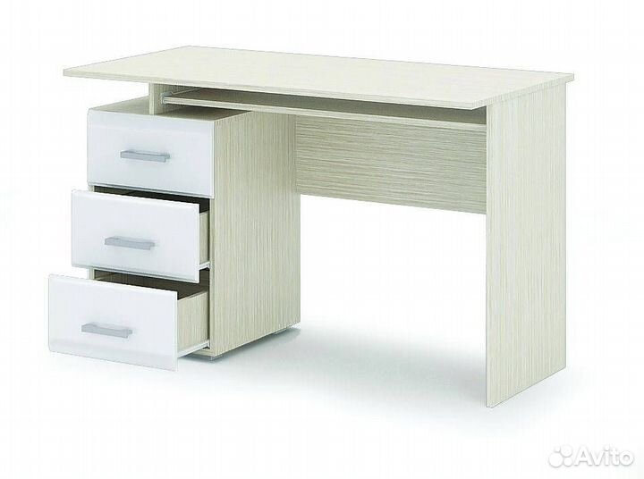 Письменный стол 