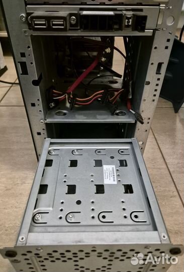 Сервер HP proliant ml 150 g6