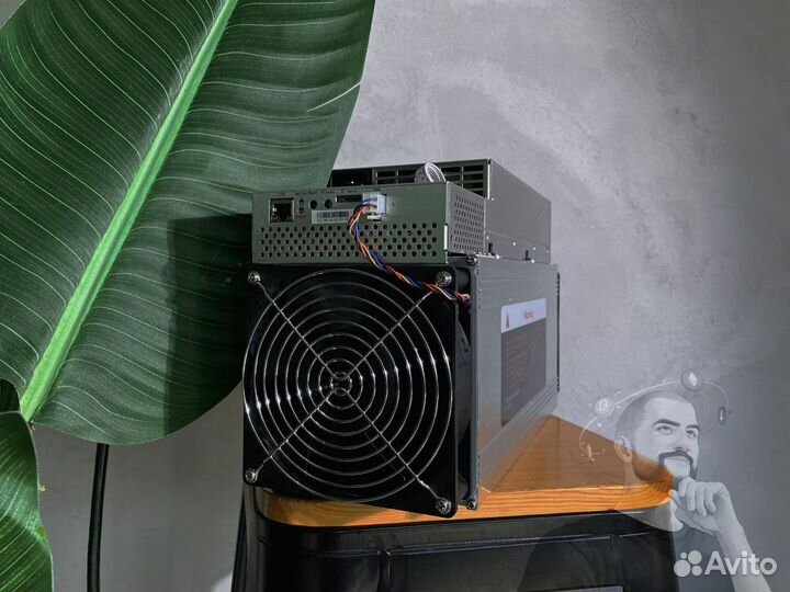 Whatsminer m50 114T