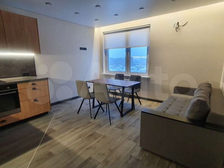 2-к. квартира, 70 м², 8/16 эт.