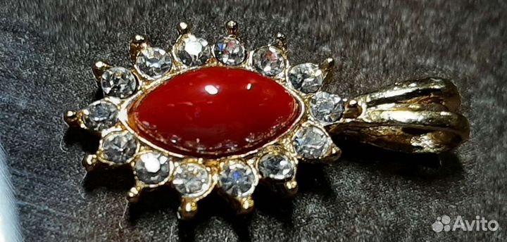 Комплект украшений красный агат с фианитами