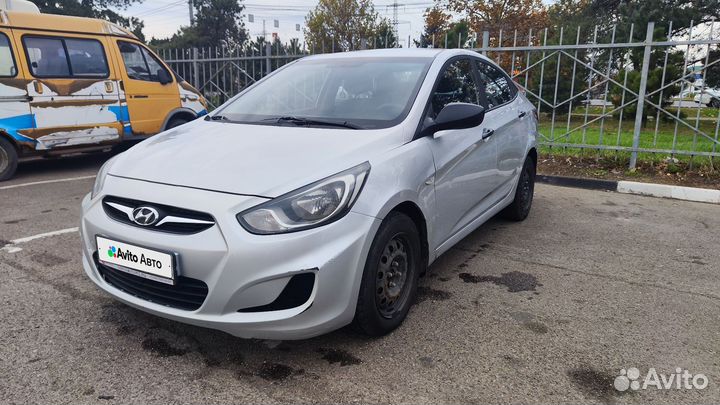 Hyundai Solaris 1.4 AT, 2013, 196 000 км