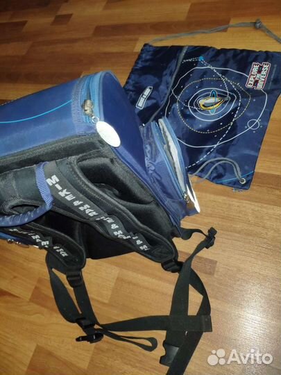 Портфель школьный