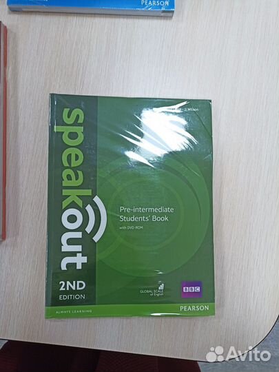 Комплекты SpeakOut Pre-intermediate новые