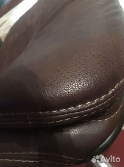 Кресло кожаное, руководителя