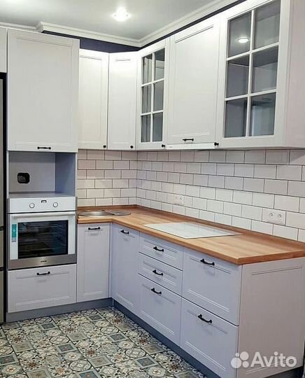 Кухонный гарнитур на заказ. Долговечные материалы