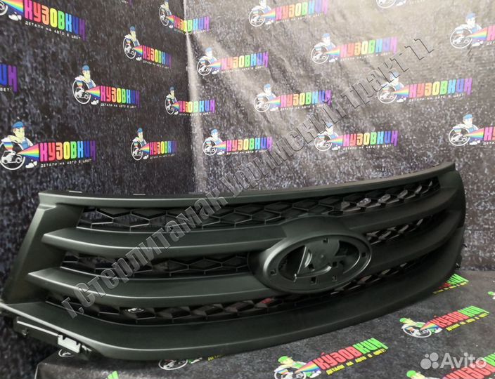 Решетка радиатора LADA X RAY лада икс рей оригинал