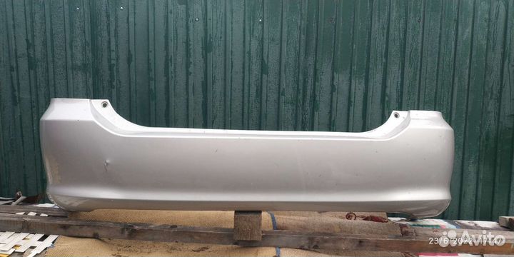 Бампер задний Toyota Wish