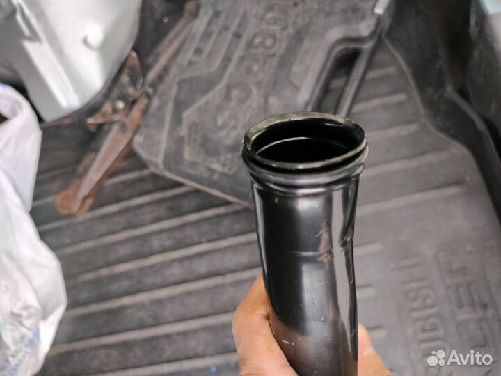 Трубка охлаждения лансер 9