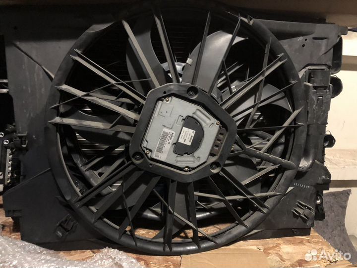 Вентилятор охлаждения Мерседес w211