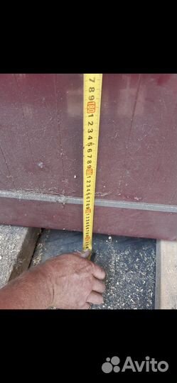 Входная дверь аллюминиевая со стеклом