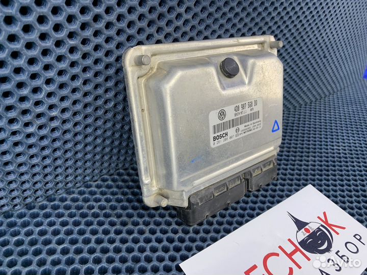 Блок управления двс Touareg AXQ 4.2