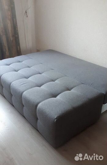 Диван без подлокотников раскладной в наличии