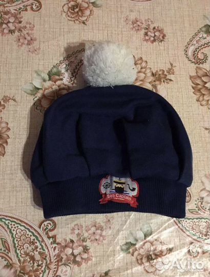 Шапочки детские новые