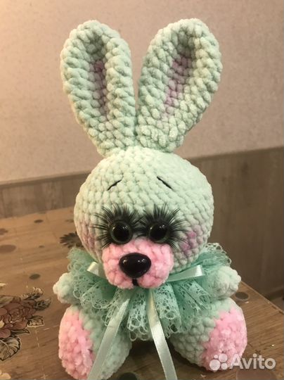 Плюшевый зайка ручной работы