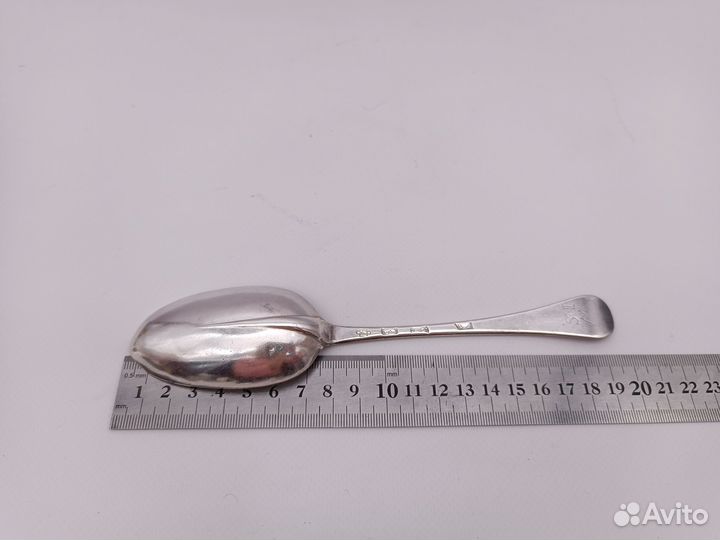 Ложка столовая Англия, серебро 925 проба, вес 52,6
