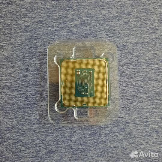 Intel core i3 8100