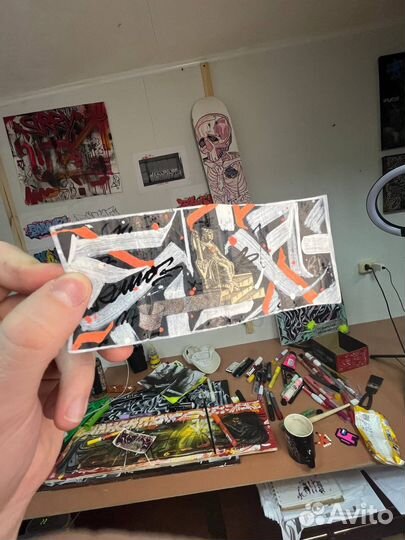 Купюра граффити весна