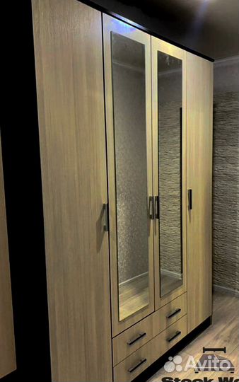 Шкафы новые