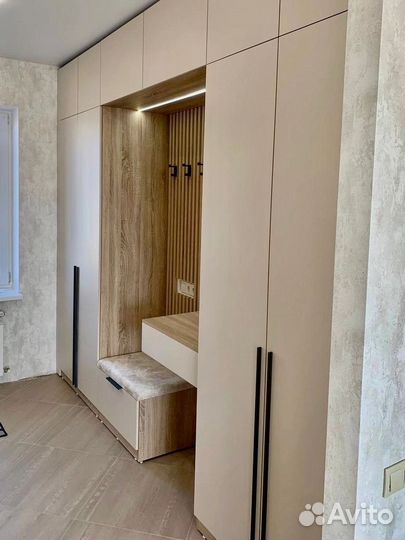 Шкаф распашной современный от производителя