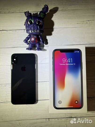 iPhone X, 256 ГБ