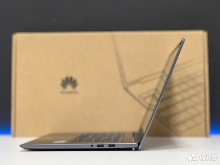 Новый Huawei 15.6 IPS Core i3 12th Металл