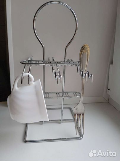 Держатель для чашек, столовых приборов