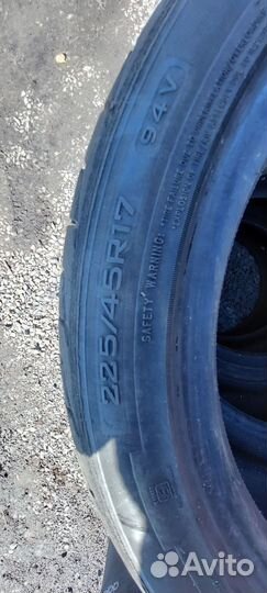 Triangle TR968 225/45 R17 94