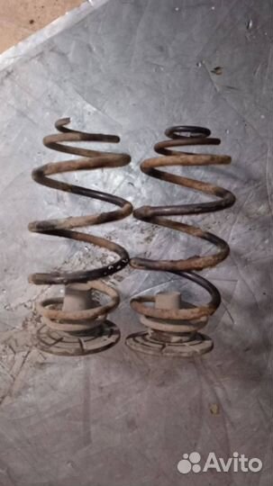 Пружина подвески Opel Astra G 2003