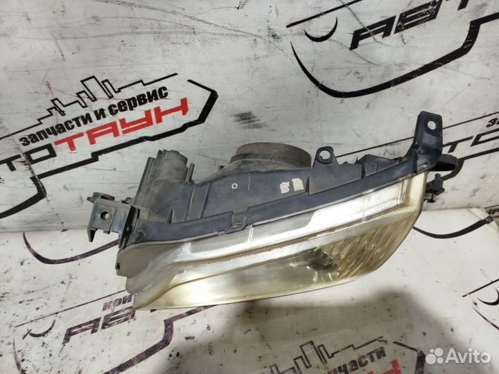 Фара mazda ford demio festiva DW3W DW3WF DW5W DW5WF P1001 галоген правая 2 модель D267510K0C QA4723Z