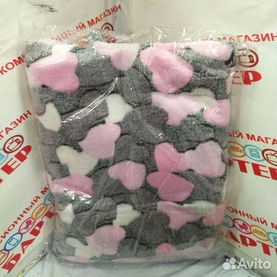 Плед флисовый сердца 160*200