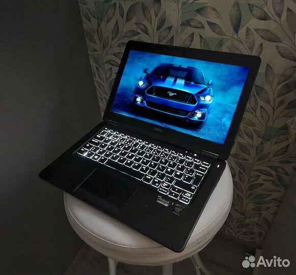 Мощный на i5 1.3кг подсветка SSD 256